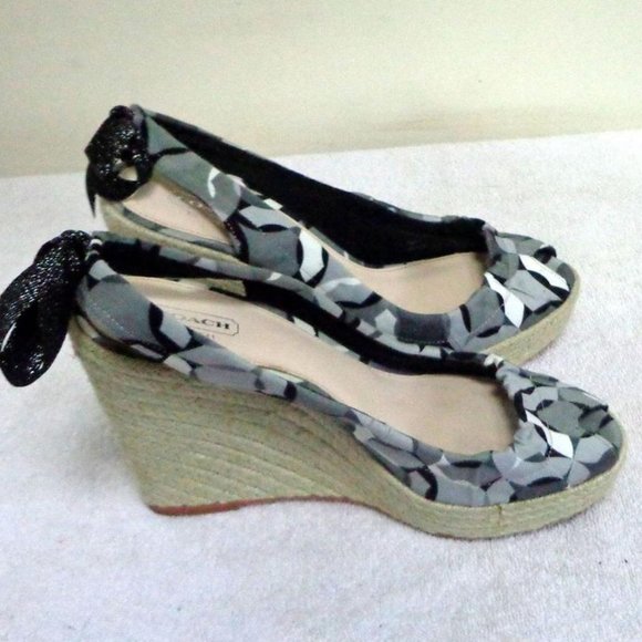 COACH MARITZA BLACK/WHITE WEDGES SANDALS SZ 8.5B - Picture 7 of 11